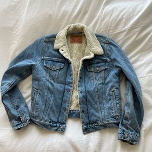 VINTAGE LEVI'S SHERPA DENIM JACKET